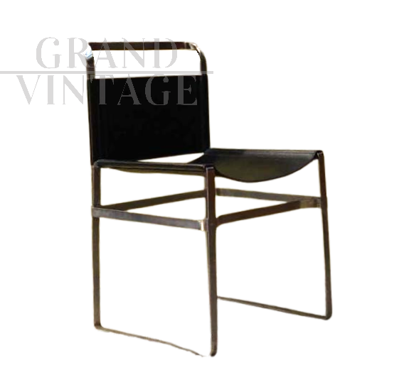 Bauhaus style chair in metal and black leather, 1970s