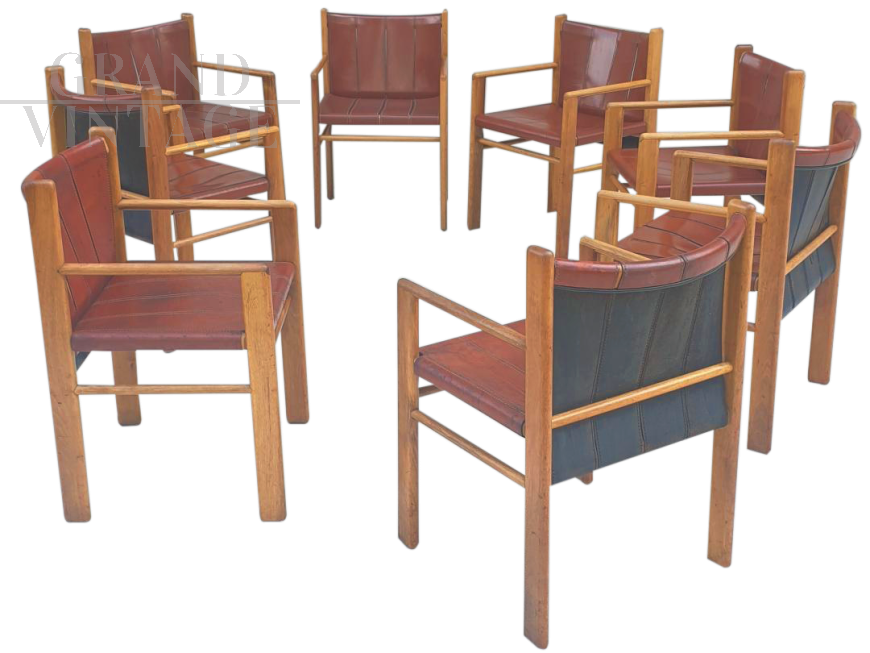 Set of 12 leather chairs by Gianfranco Frattini for Bernini, 1981