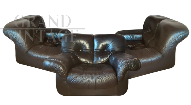 Set of 3 vintage armchairs in full grain black leather, 1970s         
