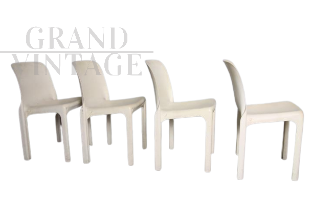 Set of 4 white Selene chairs by Vico Magistretti, 1970s