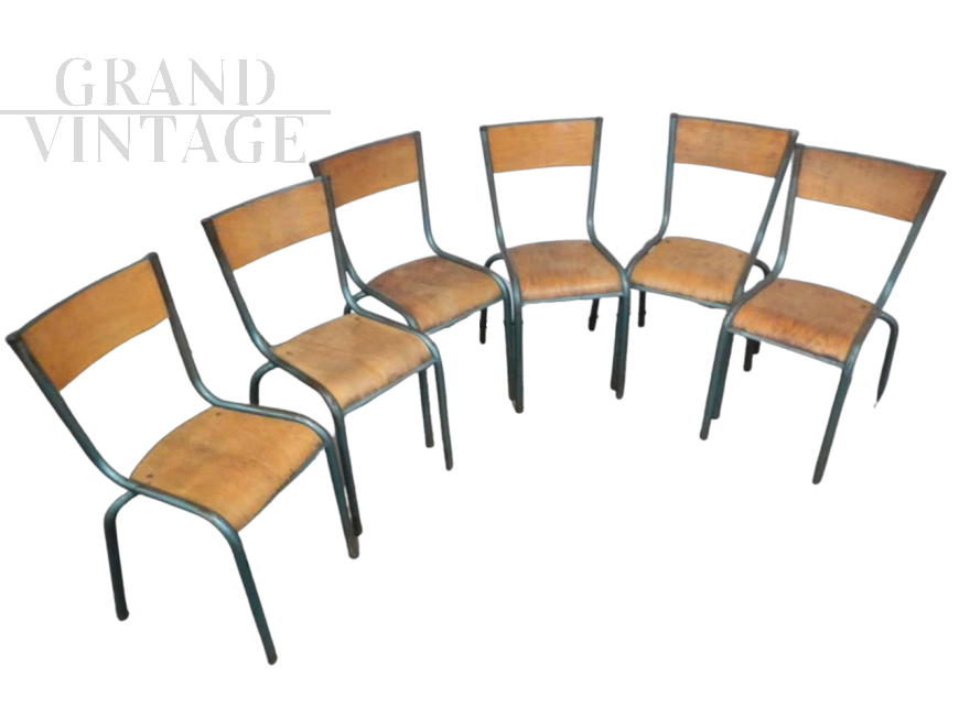Set of 6 stackable green Mullca chairs with light wood seat, 1960s