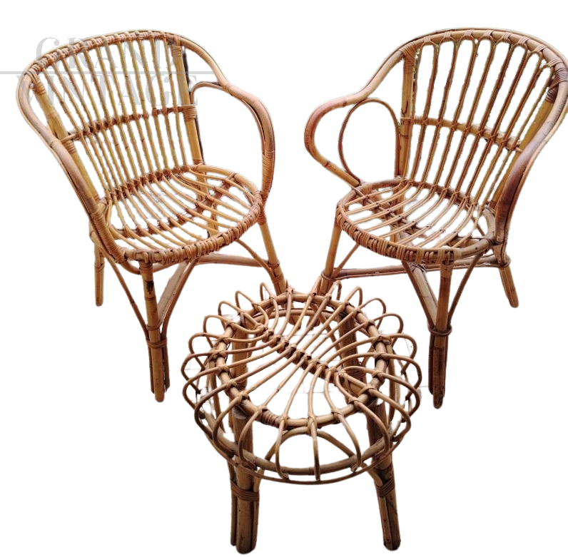 Set of two vintage wicker armchairs and coffee table