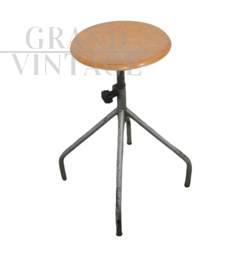 Vintage industrial 4-foot stool with adjustable height, 1970s