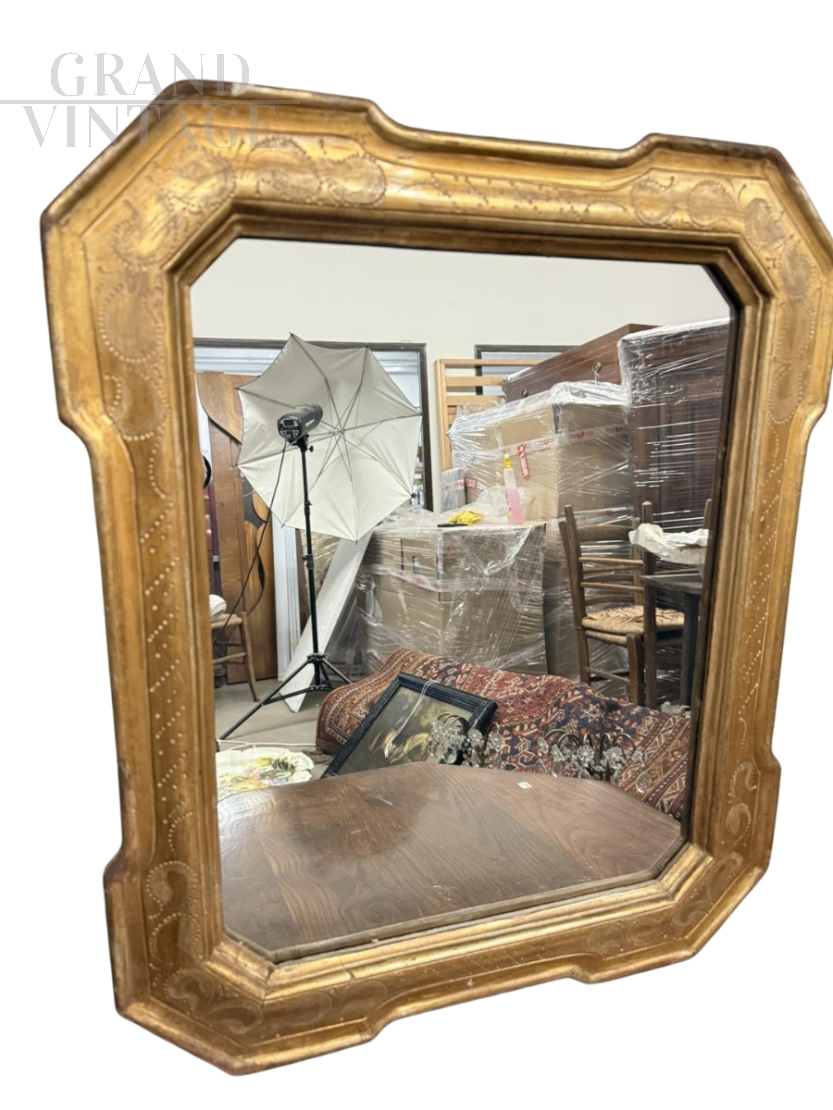 Antique tray mirror from the mid-19th century in gold leaf with engraved workmanship