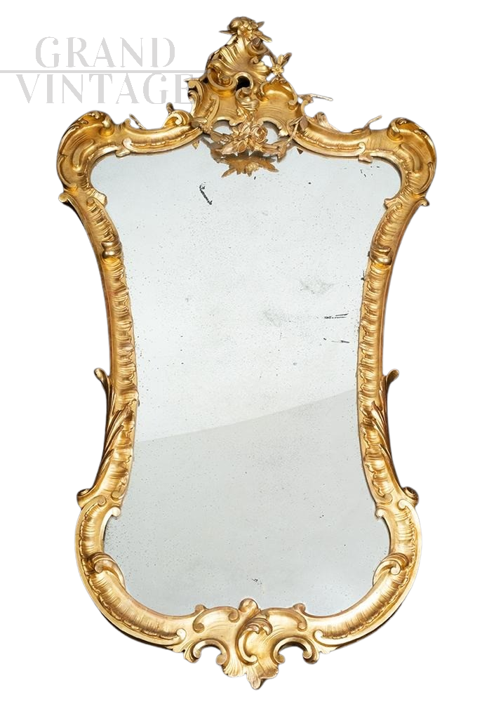 Antique Neapolitan Louis Philippe mirror in gilded and carved wood